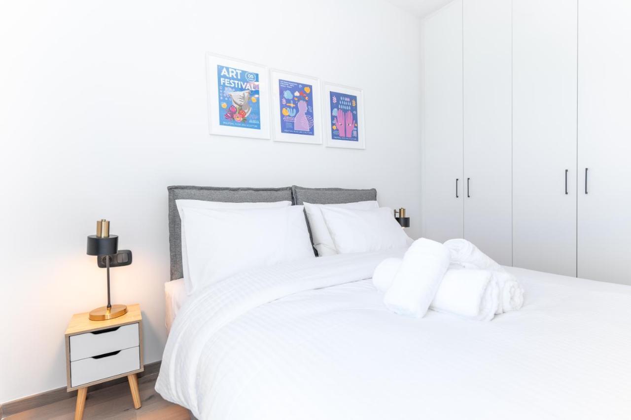 Elegant Apartment In Center, 5Min To History Sites Atena Exterior foto