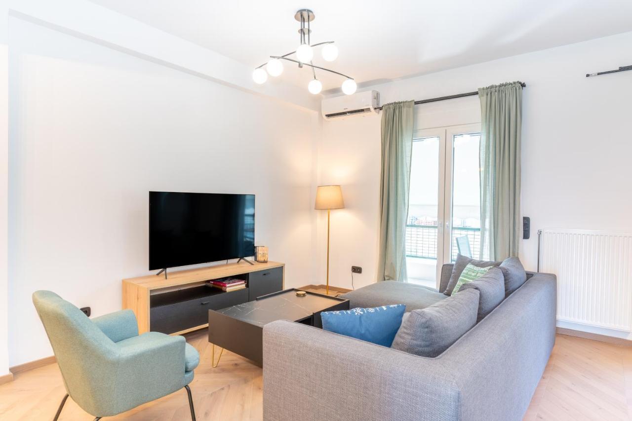 Elegant Apartment In Center, 5Min To History Sites Atena Exterior foto